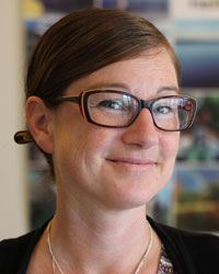 Camilla Wallin Kupferberg, verksamhetsutvecklare på Vaggeryds kommun Porträttbild i färg på Camilla Wallin Kupferberg, verksamhetsutvecklare på Vaggeryds kommun.